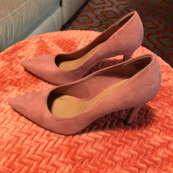Christian Siriano Shoes - Christian Siriano Pumps Pink/Blush 8.5W